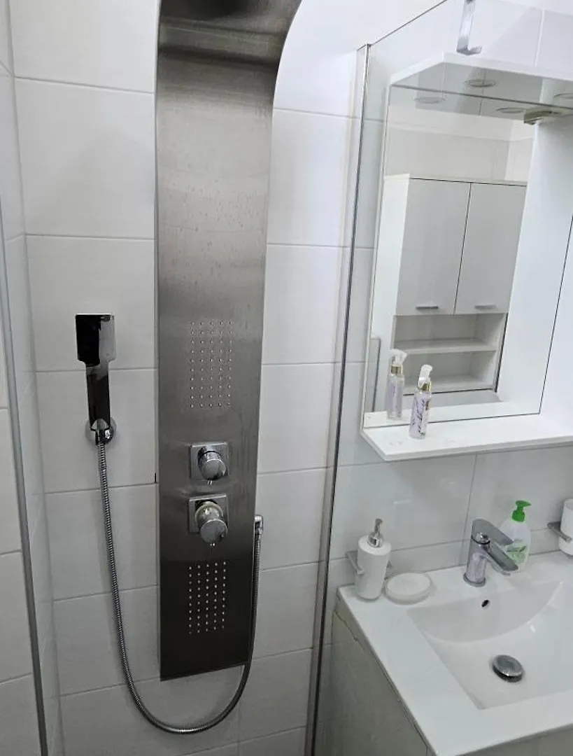 Apartment Apartman Kamber New 2024 Pula Croatia