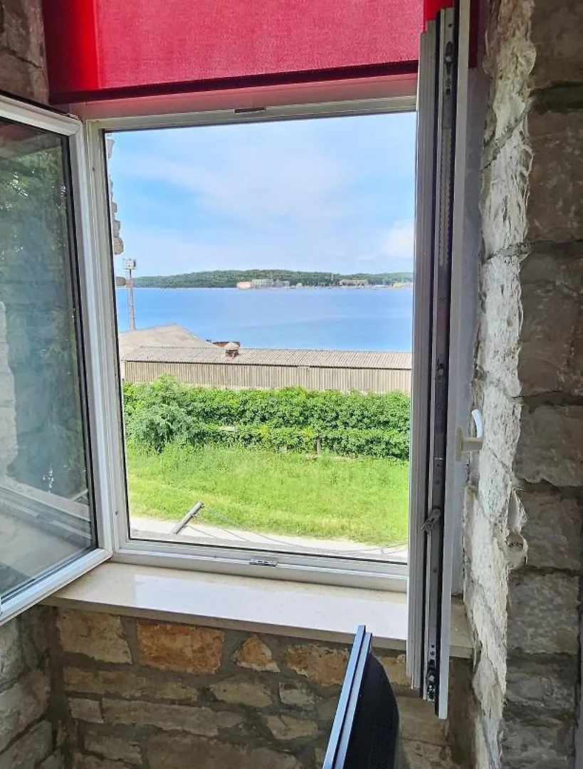 Apartman Kamber New 2024 Pula 0*,  Croatia