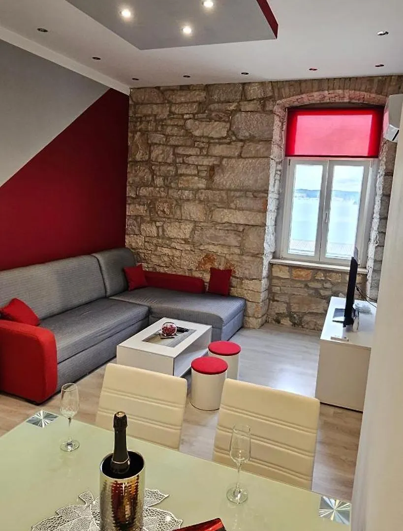 Apartman Kamber New 2024 Pula Apartment
